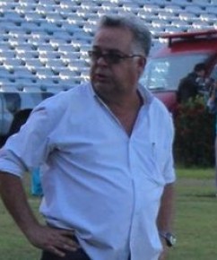 Josué Teixeira não ficou satisfeito com equipe no domingo.(Imagem:Daniel Cunha)