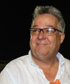 Josué Teixeira, técnico do River-PI, elogia elenco tricolor.(Imagem:Abdias Bideh/GloboEsporte.com)