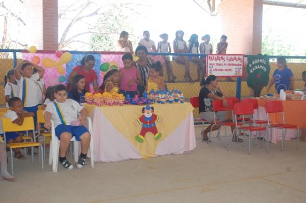 Escola Municipal José Francisco Dutra realiza Semana da Criança.(Imagem:Waldemir Miranda)