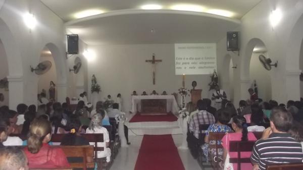 Missa de Páscoa encerrou Semana Santa com igrejas lotadas em Floriano e Barão de Grajaú.(Imagem:FlorianoNews)