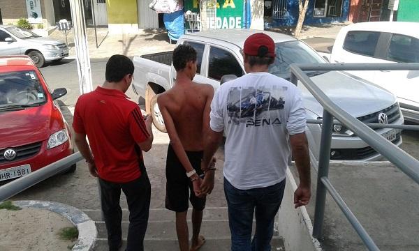 Menores são presos em flagrante após roubo a transeunte em Floriano.(Imagem:Temístocles Filho/jc24horas)