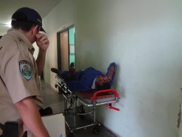 Acidente envolvendo um carro e uma bicicleta no cruzamento em frente à agespisa.(Imagem:FlorianoNews)