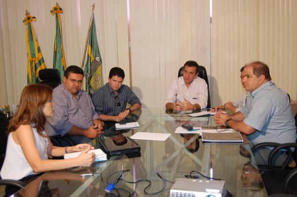 SESI realiza reunião de articulação com a Prefeitura de Floriano para a realização da Ação Global 2013.(Imagem:Divulgação)