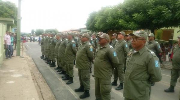 Secretário de segurança participa de formatura geral em Floriano.(Imagem:FlorianoNews)