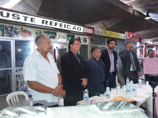 Gustavo Neiva e Comissão de Deputados vistoriam Terminal Rodoviário de Teresina.(Imagem:ASCOM)