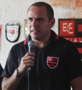 Dênis Borges, novo técnico do Flamengo-PI.(Imagem:G1 PI)