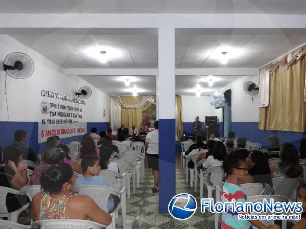 Igreja da Graça de Deus comemora 6 anos de bênçãos e vitórias em Floriano.(Imagem:FlorianoNews)