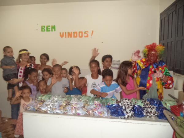 Acolhimento promove festa para filhos de projovianos em Floriano.(Imagem:FlorianoNews)