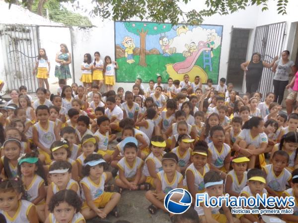 Escola Mega de Floriano realiza culminância de projeto ambiental.(Imagem:FlorianoNews)