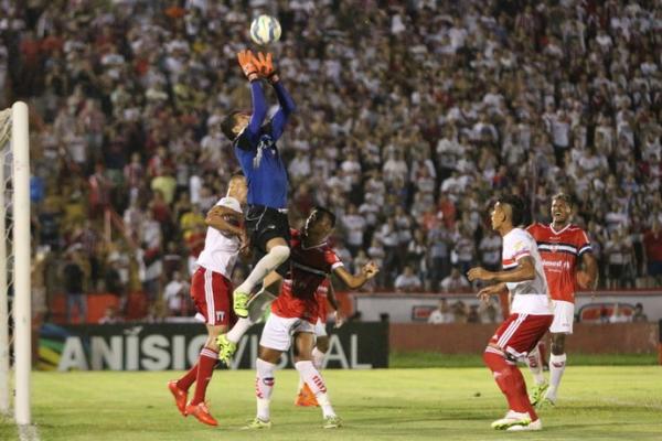 Galo precisa reverter vantagem do Botafogo-SP, que joga pelo empate, em casa.(Imagem: Rogério Moroti/Agência Botafogo)