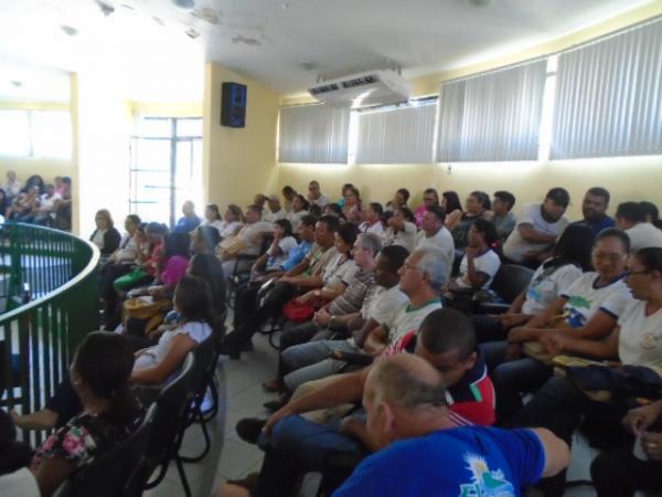 Na Câmara, Agentes de Saúde e Agentes de Endemias discutem CLT e regime jurídico.(Imagem:FlorianoNews)
