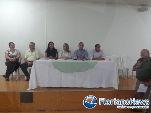 Jovensde Floriano receberam certificado do Projovem Trabalhador.(Imagem:FlorianoNews)