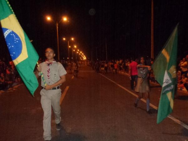Desfile cívico de 7 de Setembro reuniu milhares de pessoas em Floriano.(Imagem:FlorianoNews)