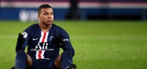 Após exame de coronavírus, Mbappé deve ficar no banco do PSG(Imagem:Reprodução)