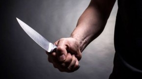 Homem usa faca para ameaçar de morte indivíduo que o teria agredido.(Imagem:Portalr10)