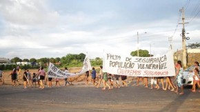 Protesto de moradores(Imagem:Reprodução)