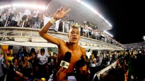 Neymar foi ovacionado na comemoração do título(Imagem:Marcos Ribolli)