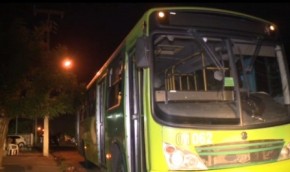 Bandidos armados fazem arrastão dentro de ônibus em Teresina.(Imagem:Divulgação)
