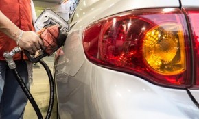 Aumento de 0,7% no preço do diesel nas refinarias passa a valer hoje.(Imagem:Estadão Conteúdo)