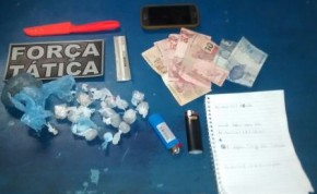 Menor é apreendido com drogas e caderno com referência ao tráfico em Floriano(Imagem:Divulgação)