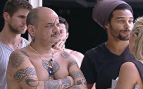 Brothers finalizam as primeiras compras no Mercado BBB.(Imagem:Reprodução)