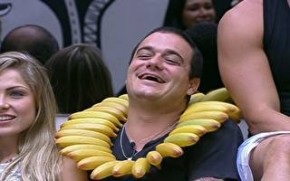 Rafa e Fabiana ficam à base de banana e água e detêm poder do 'não'.(Imagem:Reprodução)