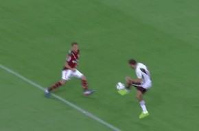 Renê diz que árbitro o deve desculpas; Flamengo tira onda com pênalti.(Imagem:Divulgação)