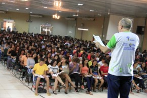 Mais de 2 mil estudantes participam da 1ª revisão do Enem.(Imagem:Marcelo Cardoso)