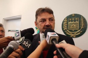 Governador critica greve(Imagem:Floriano News)
