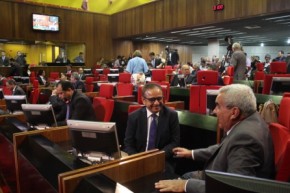 Plenário limpa pauta e ano legislativo pode encerrar amanhã.(Imagem:Alepi)