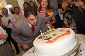 Governador completa 58 anos e ganha festa surpresa no Karnak .(Imagem:Thiago Amaral)