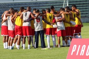 4 de Julho é o novo líder do Campeonato Piauiense.(Imagem:Eduardo Frota)