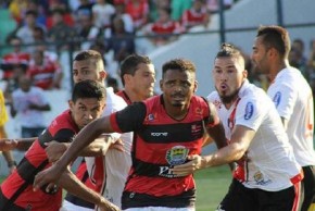 Pressionados, River e Fla partem para o clássico desta quarta.(Imagem:Eduardo Frota)