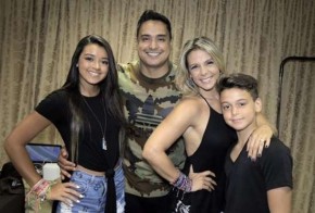 Filhos de Carla Perez chamam atenção em dia de show do Harmonia do Samba.(Imagem:instagram)