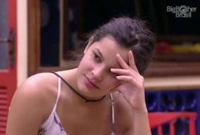 Emilly tem reação alérgica e recebe atendimento(Imagem:MSN)