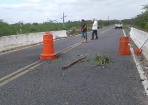 Criminosos tentam explodir ponte em rodovia no Ceará nesta madrugada.(Imagem:Divulgação)