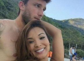 Carol Nakamura assume namoro com jogador do Vasco.(Imagem:MSN)