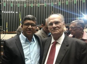 Celso Henrique ao lado do presidente nacional do PPS, ex-deputado federal Roberto Freire.(Imagem:Divulgação)