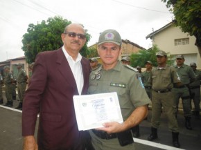 Polícia Militar realizou formatura e prestou homenagens em Floriano.(Imagem:FlorianoNews)