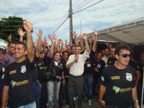 Agentes penitenciários permanecem na Custódia, apesar da ilegalidade.(Imagem:Yala Sena)