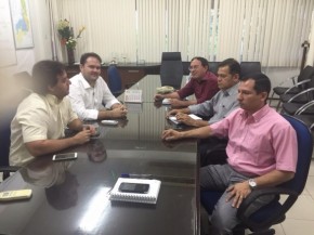 Reunião do secretário de Turismo na Eletrobras.(Imagem:Ascom Setur)
