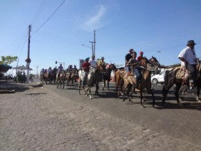 Vaqueiros cavalgaram em homenagem a São Pedro de Alcântara em Floriano.(Imagem:FlorianoNews)