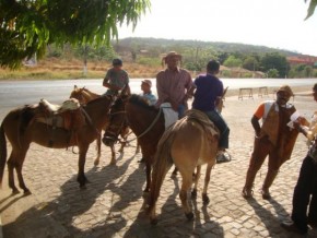 Vaqueiros na concentração para cavalgada(Imagem:redação)