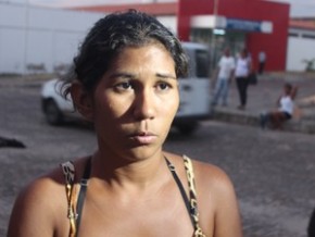 Eliane Alves, mãe da criança morta. (Imagem:Ellyo Teixeira/G1)