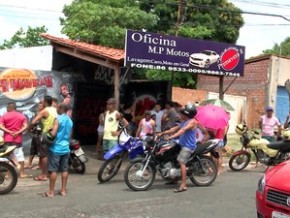 Corpo de vítima é encontrado em banheiro de borra- charia na Zona Norte.(Imagem:Reprodução/TV Clube)