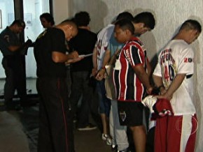 Revoltado, técnico do Tigre xinga Ney Franco: 'Maricón'(Imagem:Divulgação)