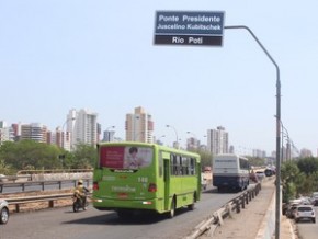 Obra na ponte Juscelino Kubitschek é motivo de polêmicas constantes.(Imagem:Gustavo Almeida)