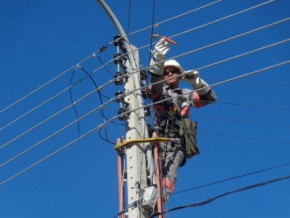 Eletrobrás flagra furto de energia em Floriano(Imagem:FlorianoNews)
