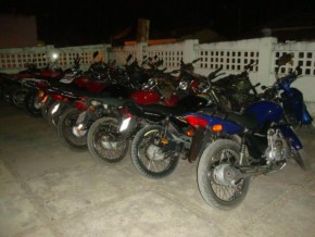 Motos apreendidas durante a Blitz(Imagem:redação)