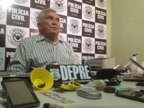 Delegado Menandro Pedro explicou atuação de suspeitas.(Imagem:Fernando Brito/G1)